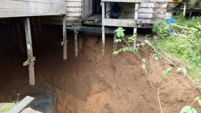 Lubang Besar Muncul di Kolong Rumah, Satu Keluarga di Nunukan Panik